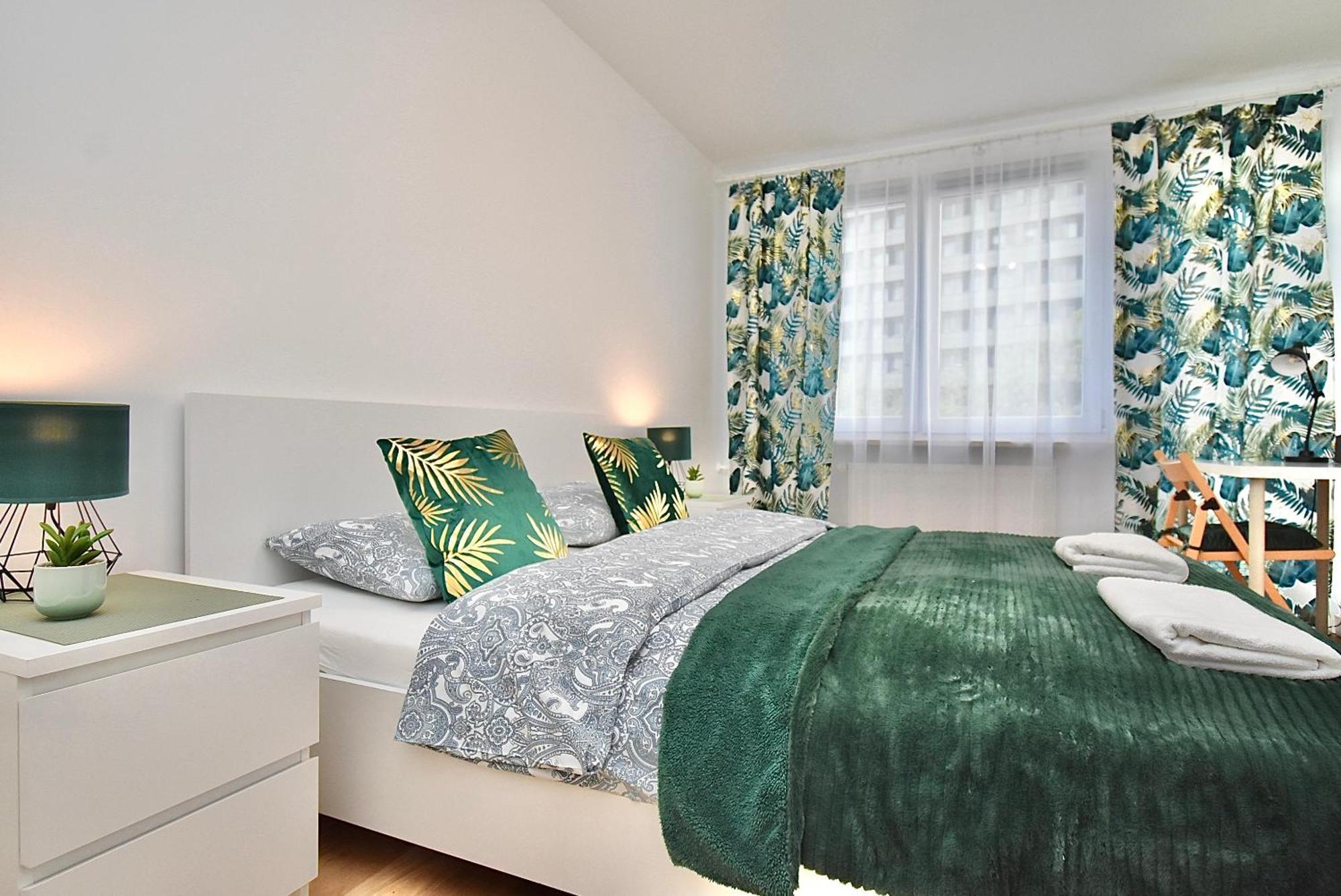 Rental Apartment Obrzezna Варшава Екстериор снимка